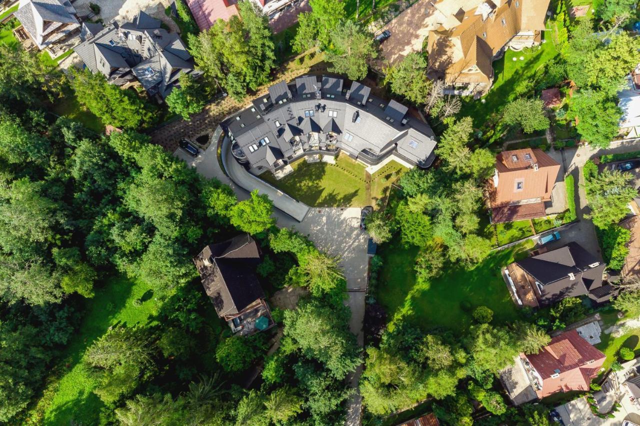 Bogdanskiego By Renters Apartmán